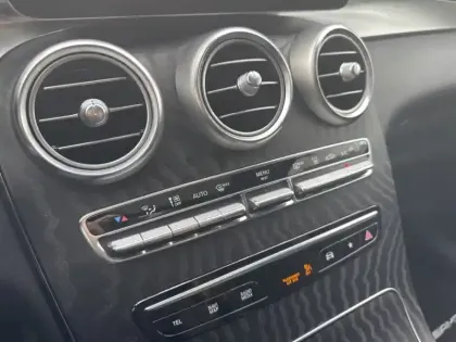 Photo 10 Mercedes Classe GLC GLC 300de 4MATIC Coupé Busines