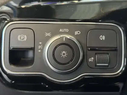 Photo 16 Mercedes Classe A Mercedes-AMG A 35 4MATIC