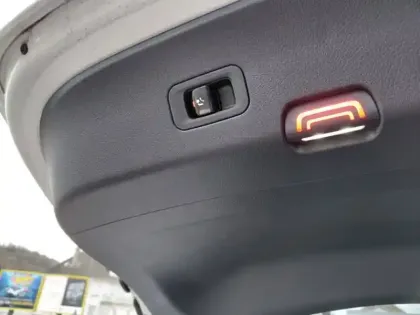 Photo 25 Mercedes Classe GLC Gén. II (C254) Ph1 AMG Line 5