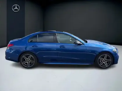 Photo 32 Mercedes Classe C  200 d Berline AMG Lin