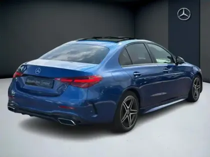 Photo 31 Mercedes Classe C  200 d Berline AMG Lin