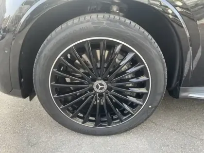 Photo 8 Mercedes Classe GLC GLC 220 d 4MATIC AMG Line