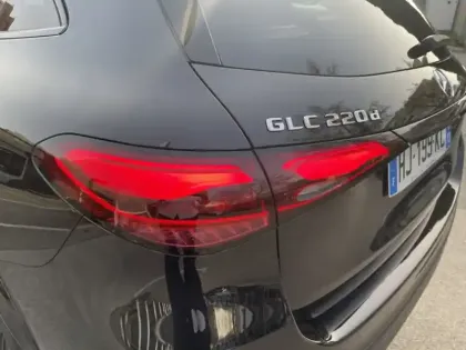 Photo 12 Mercedes Classe GLC GLC 220 d 4MATIC AMG Line