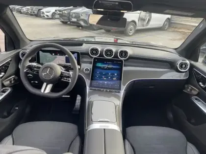 Photo 10 Mercedes Classe GLC GLC 220 d 4MATIC AMG Line