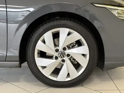 Photo 19 Volkswagen Golf Gén. VIII Ph2 Style 5