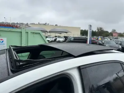 Photo 12 Mercedes Classe A 200 d Star Edition