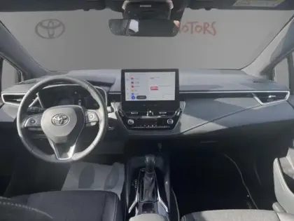 Photo 10 Toyota Corolla Hybride 1.8L 140ch Design