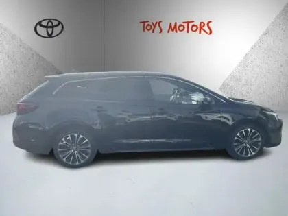 Photo 5 Toyota Corolla Hybride 1.8L 140ch Design
