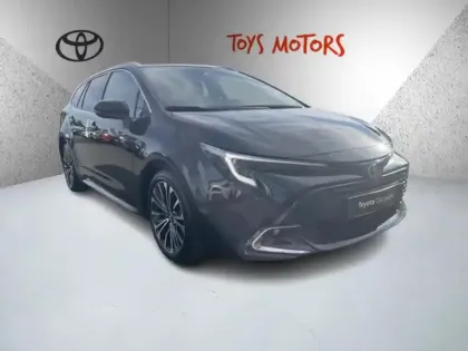 Photo 6 Toyota Corolla Hybride 1.8L 140ch Design