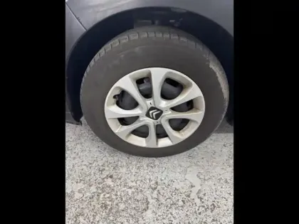 Photo 6 Citroën C3  PureTech 110ch Graphic S&S E6.d-TEMP