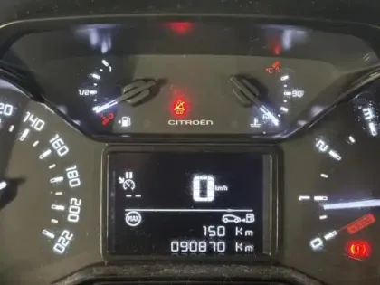 Photo 9 Citroën C3  PureTech 110ch Graphic S&S E6.d-TEMP