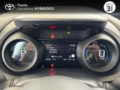 Photo 13 Toyota Yaris  Cross 116h Dynamic MY22