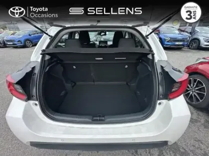 Photo 9 Toyota Yaris  116h Design 5p MY22