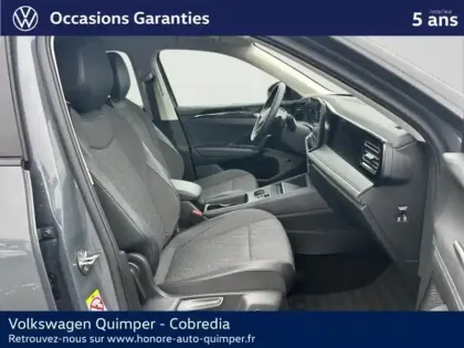 Photo 8 Volkswagen Tiguan  1.5 eTSI 131ch VW Edition DSG7