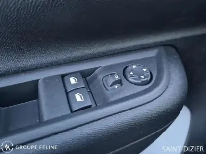 Photo 14 Citroën C3 Aircross  1.2 Turbo 100ch YOU