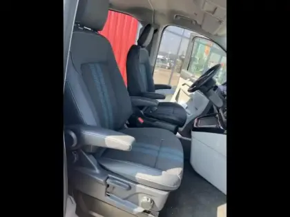 Photo 10 Ford Custom Gén. II Ph1 Sport 1