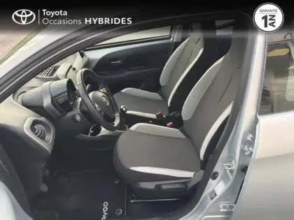 Photo 5 Toyota Aygo  1.0 VVT-i 69ch x-play 5p