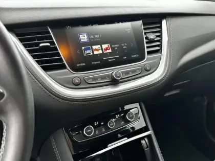 Photo 8 Opel Grandland X  Hybrid 225ch Elite