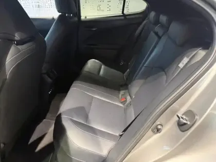 Photo 13 Lexus UX  300e Executive