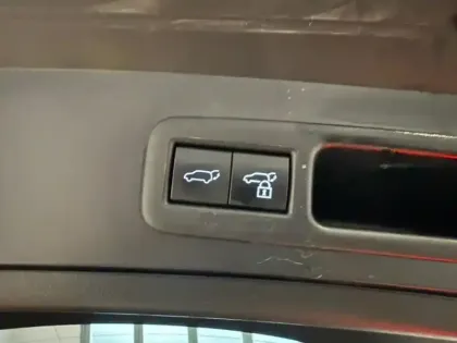 Photo 10 Lexus UX  300e Executive