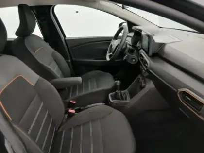 Photo 13 Dacia Sandero  1.0 TCe 90ch Stepway Essential