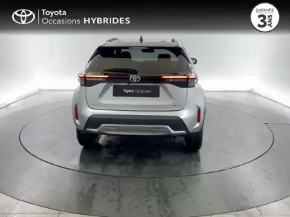 Photo 7 Toyota C-HR  2.0 Hybride Rechargeable 225ch Graphic MY26