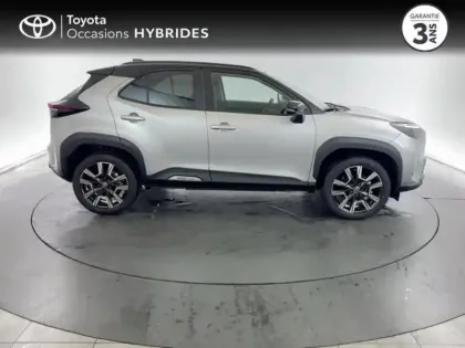 Photo 5 Toyota C-HR  2.0 Hybride Rechargeable 225ch Graphic MY26