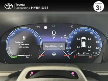 Photo 13 Toyota C-HR  2.0 Hybride Rechargeable 225ch Graphic MY26