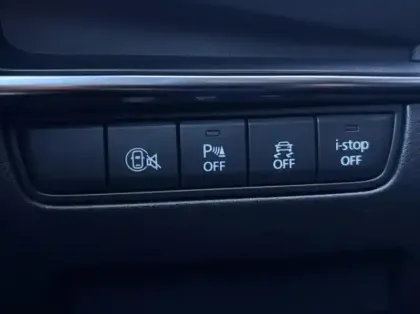 Photo 10 Mazda Mazda3 Gén. IV Ph1 Exclusive Line 5