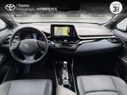 Photo 11 Toyota C-HR  122h Distinctive 2WD E-CVT RC18