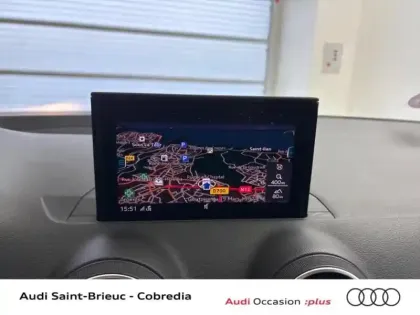 Photo 8 Audi Q2  35 TFSI 150ch Design S tronic 7