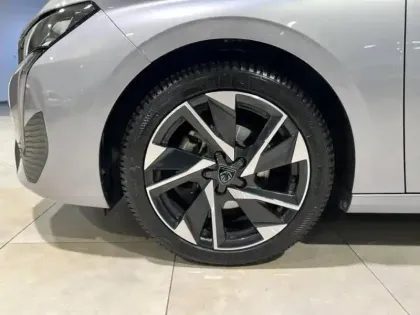 Photo 11 Peugeot 308  1.2 PureTech 130ch S&S Allure Pack EAT8