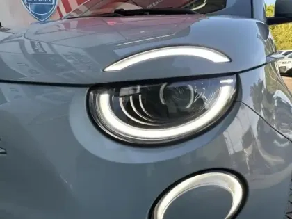 Photo 7 Fiat 500  e 118ch La Prima