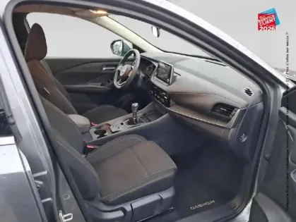 Photo 19 Nissan Qashqai  1.3 Mild Hybrid 140ch Business Edition 2022