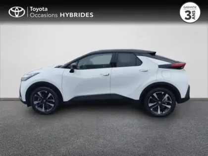 Photo 12 Toyota C-HR  2.0 Hybride Rechargeable 225ch Graphic MY26