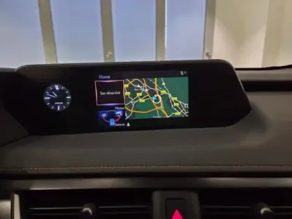 Photo 5 Lexus UX  250h 4WD Le Plus MY22