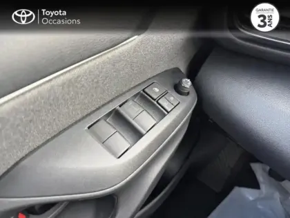 Photo 10 Toyota Yaris  70 VVT-i Dynamic 5p MY21