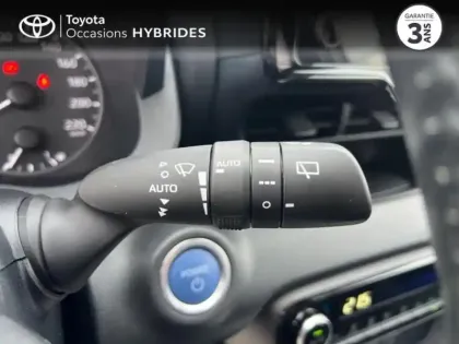 Photo 6 Toyota Yaris  116h France Business 5p