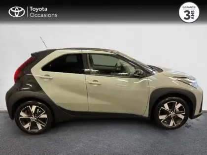 Photo 8 Toyota Aygo  X 116h Graphic