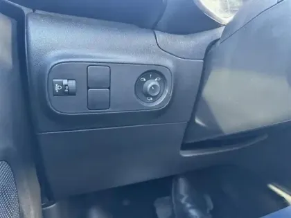 Photo 12 Citroën C3  1.2 PureTech 110ch S&S Shine EAT6