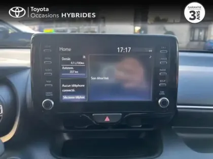 Photo 11 Toyota Yaris  116h Design 5p MC24