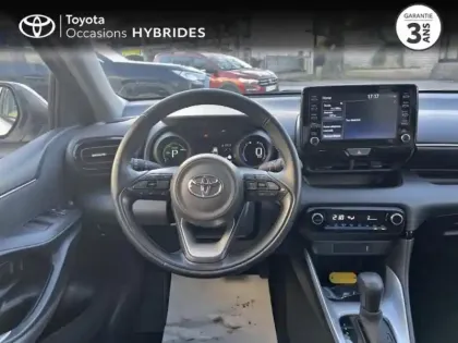 Photo 10 Toyota Yaris  116h Design 5p MC24