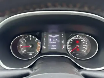 Photo 10 Jeep Compass  1.6 MultiJet II 120ch Longitude Business 4x2 117g