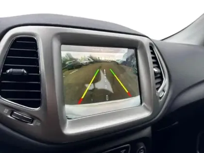 Photo 13 Jeep Compass  1.6 MultiJet II 120ch Longitude Business 4x2 117g