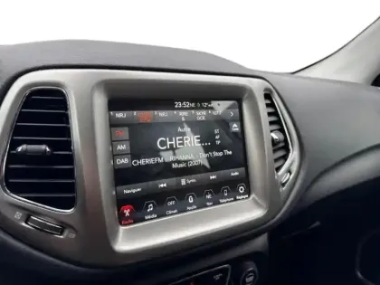 Photo 11 Jeep Compass  1.6 MultiJet II 120ch Longitude Business 4x2 117g