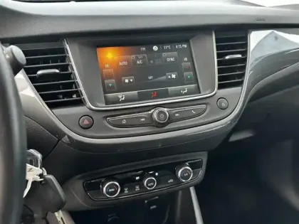 Photo 10 Opel Crossland X  1.2 Turbo 110ch Elegance 6cv