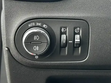 Photo 11 Opel Crossland X  1.2 Turbo 110ch Elegance 6cv