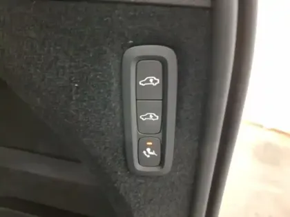 Photo 14 Volvo Xc90  T8 AWD 310 + 145ch Ultra Style Dark Geartronic