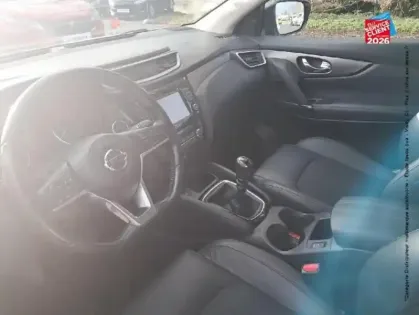 Photo 14 Nissan Qashqai  1.2 DIG-T 115ch Tekna Camera