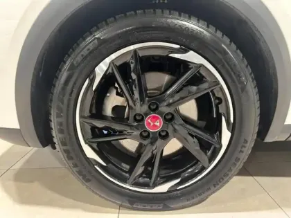 Photo 12 DS Ds 7  Crossback E-TENSE 225ch Performance Line +